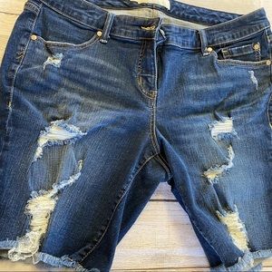 Torrid Bermuda shorts